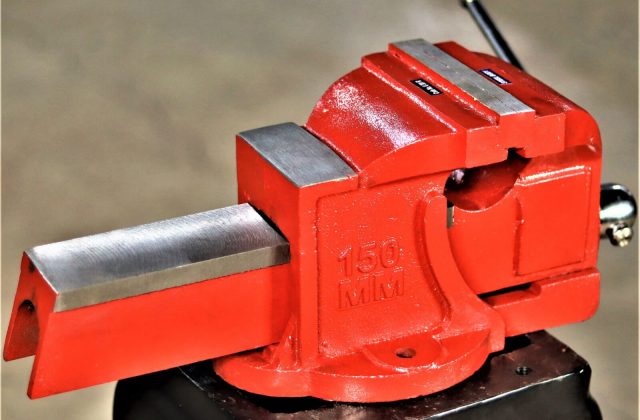 Bench-Vise-150-mm-scaled